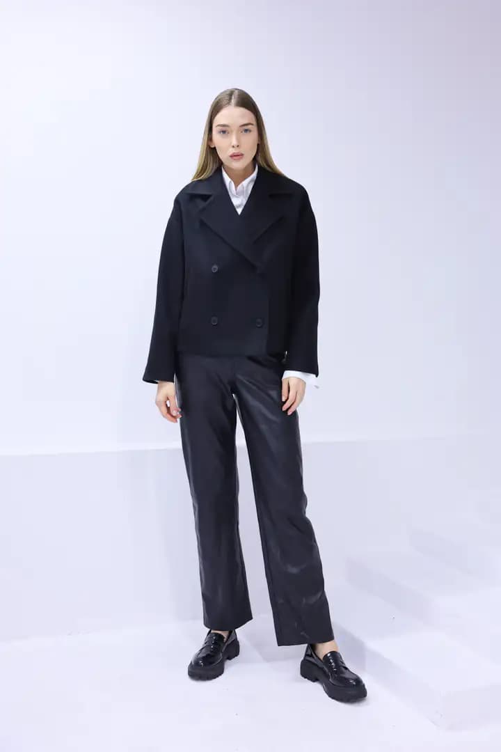 Kısa Oversize Kaşe SIYAH Kaban 4