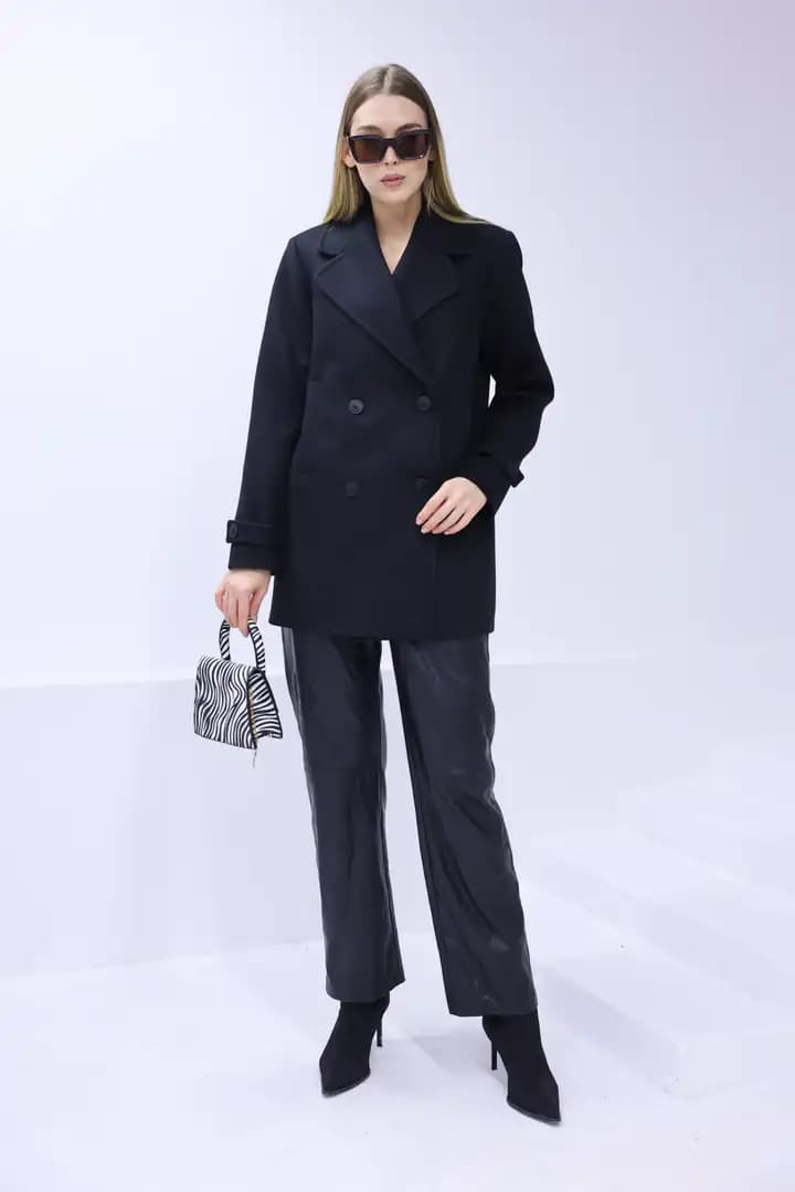 Kaşe kaban SİYAH 4